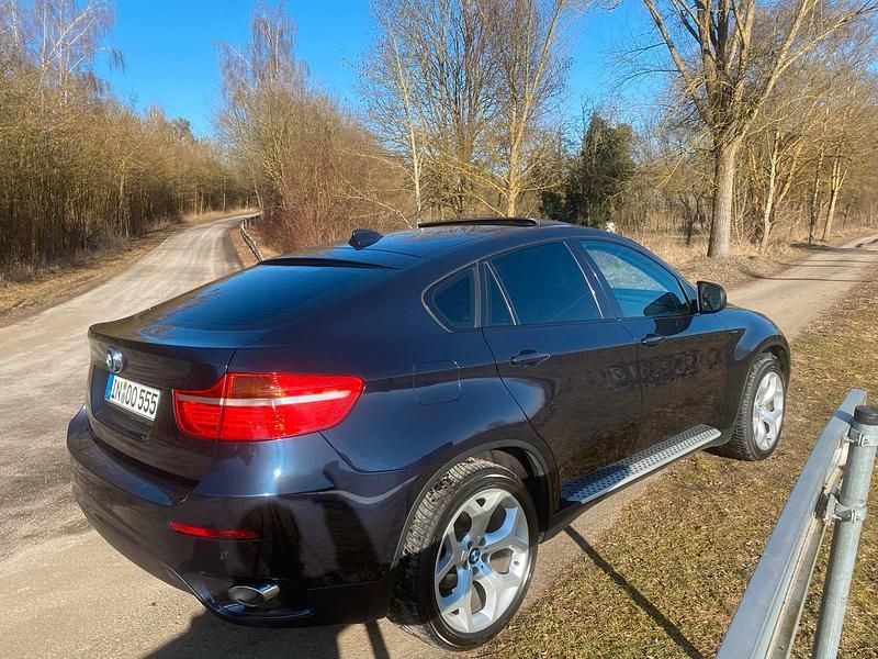 Blau Gebraucht 2010 BMW X6 SUV | 13.300 € (Guter Preis) - Bild 1/4