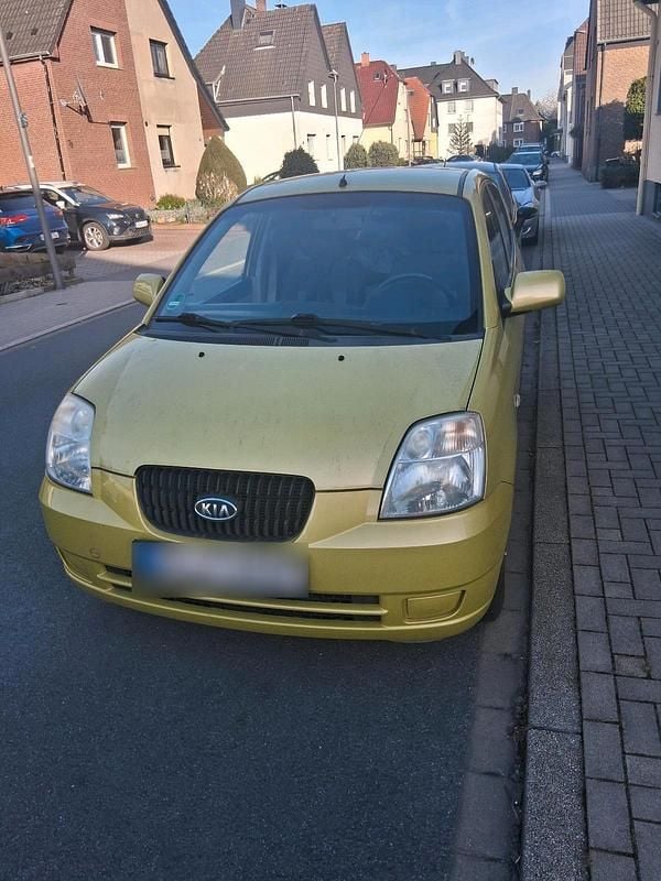 Usado Kia Picanto 55 HP (40 kW) 2006 Amarelo Citadino