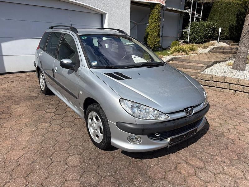 Gebraucht Peugeot 206 S 75 PS (55 kW) 2002 Silber Kombi