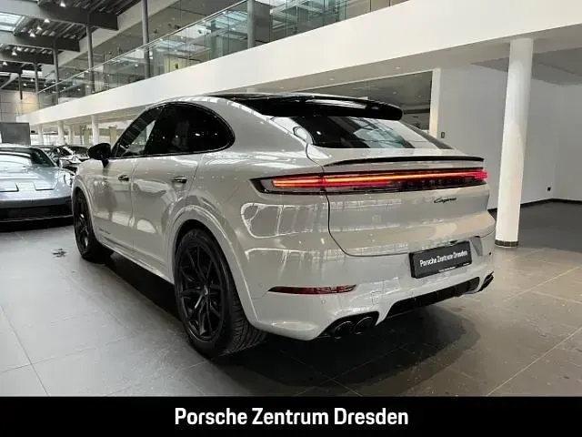 Neu Porsche Cayenne Black Edition 354 PS (260 kW) 2026 Weiß SUV