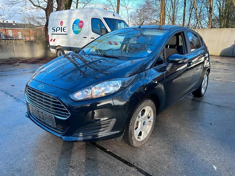 Gebraucht Ford Fiesta SYNC Edition 80 PS (58 kW) 2014 Schwarz Kleinwagen