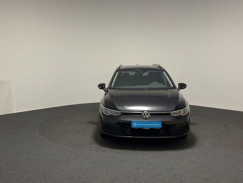 Gebraucht VW Golf VIII Life 150 PS (110 kW) 2023 Schwarz Kombi