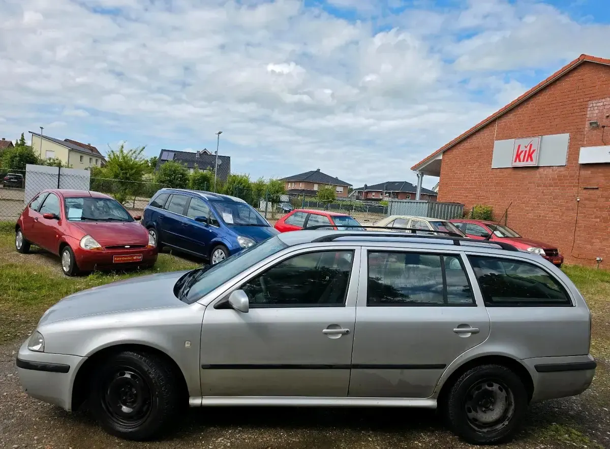 Gebraucht Skoda Octavia 101 PS (74 kW) 2007 Silber Kombi