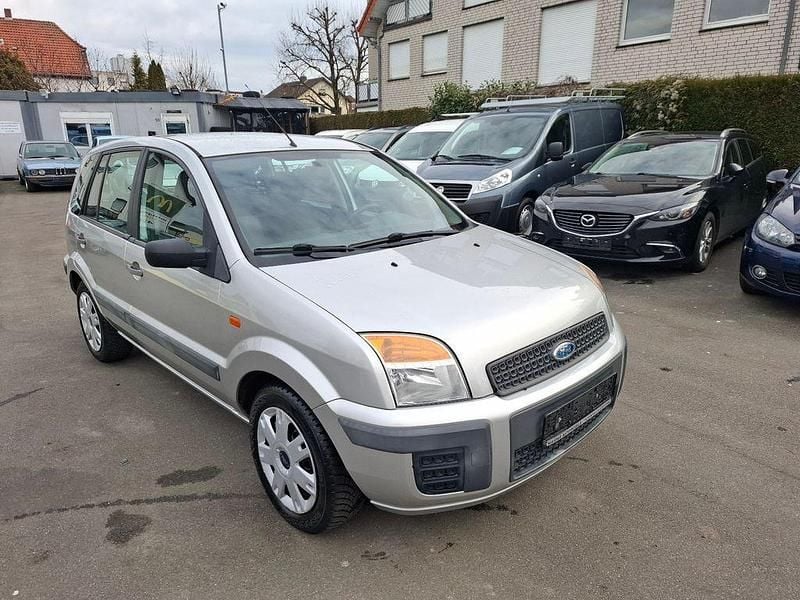 Gebraucht Ford Fusion Fun X 80 PS (58 kW) 2008 Silber Kleinwagen