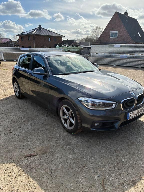 Gebraucht BMW 120 190 PS (139 kW) 2016 Grau Kleinwagen