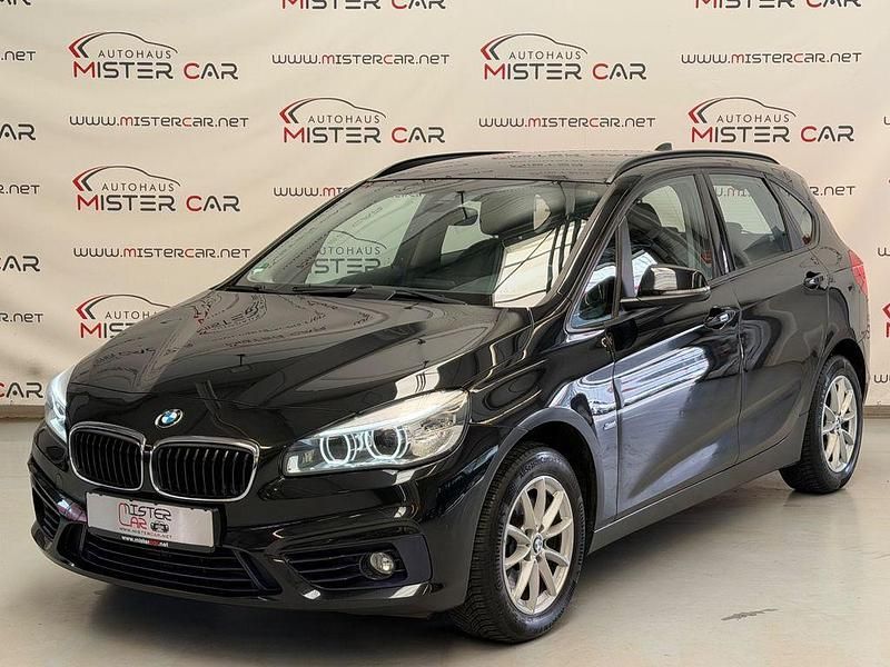 Schwarz Gebraucht 2016 BMW 218 Active Tourer Sport Line Van / Kleinbus | 8.890 € (Guter Preis) - Bild 1/4