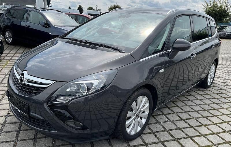 Gebraucht Opel Zafira Tourer Innovation 140 PS (102 kW) 2012 Grau Van / Kleinbus