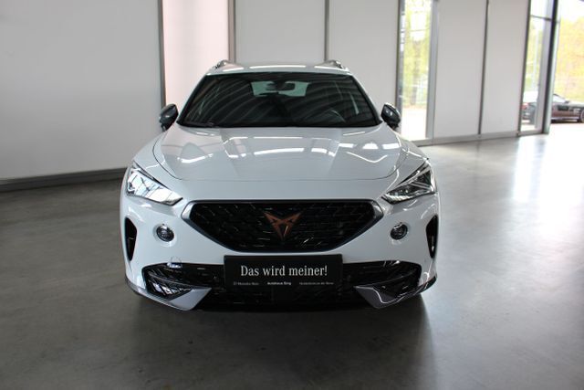 Gebraucht Cupra Formentor 150 PS (110 kW) 2024 Weiß , nevadaweiß SUV