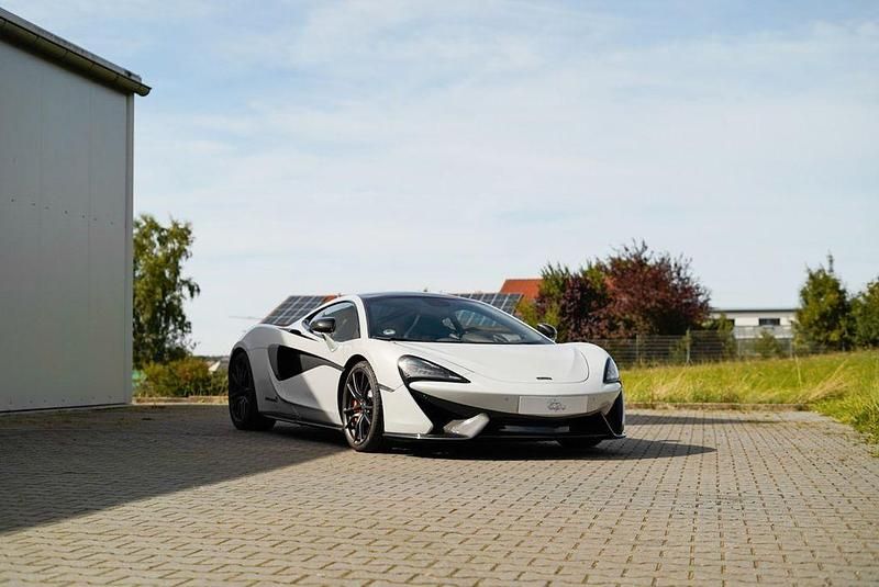 Weiß Gebraucht 2018 McLaren 570GT | 134.900 € - Bild 1/4