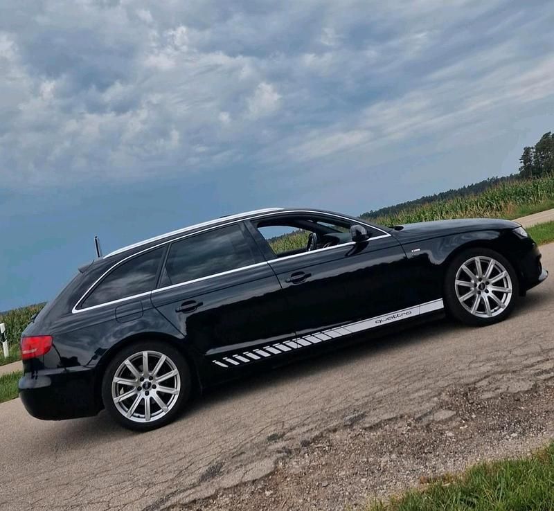 Gebraucht Audi A4 S-Line 160 PS (117 kW) 2011 Schwarz Kombi