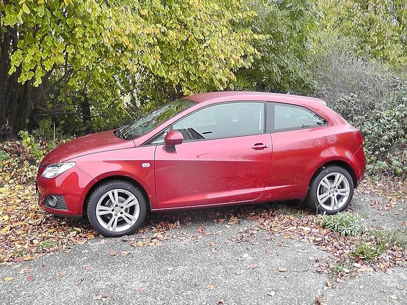 Gebraucht Seat Ibiza SC Style 105 PS (77 kW) 2009 Rot Kleinwagen