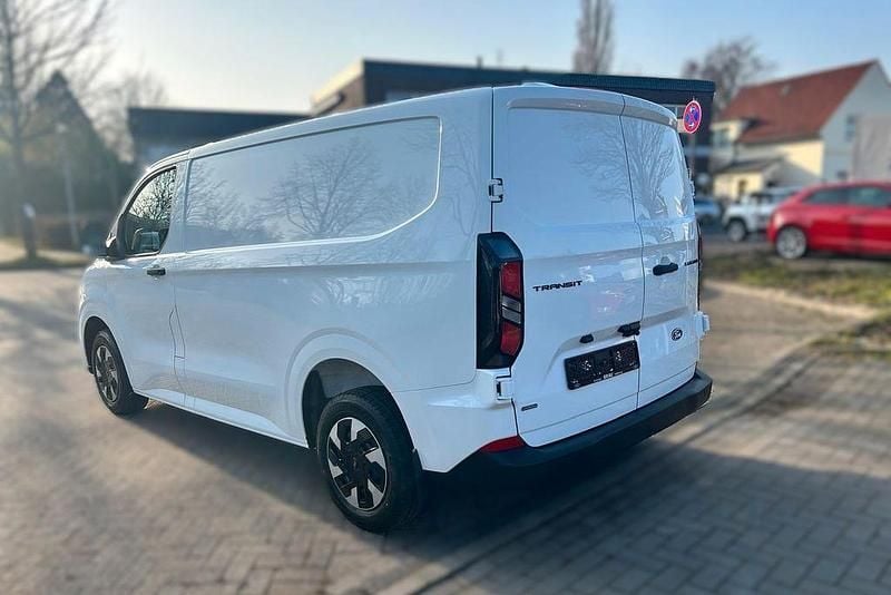 Neu Ford Transit Custom 232 PS (170 kW) 2026 Weiß Van / Kleinbus