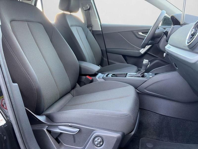 Gebraucht Audi Q2 Advanced Plus 150 PS (110 kW) 2024 Mythosschwarz metallic SUV