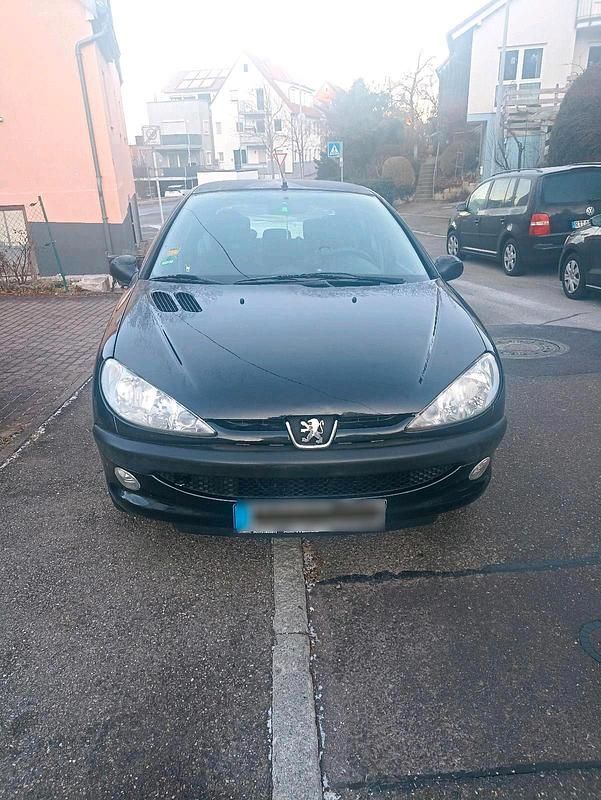 Gebraucht Peugeot 206 70 PS (51 kW) 2008 Schwarz Kleinwagen