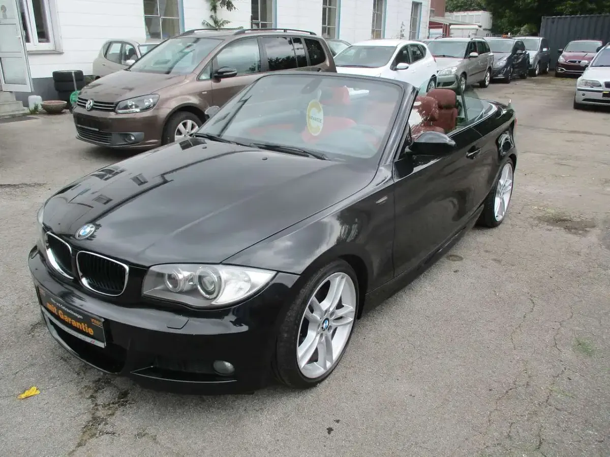 Gebraucht BMW 120 Cabriolet M Sport 177 PS (130 kW) 2009 Black sapphire metallic Cabrio