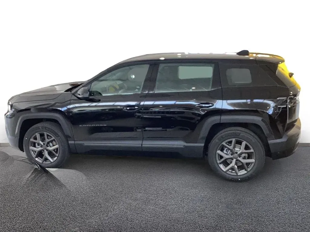 Uusi Jeep Compass Altitude 145 HP (106 kW) 2026 Musta Katumaasturi