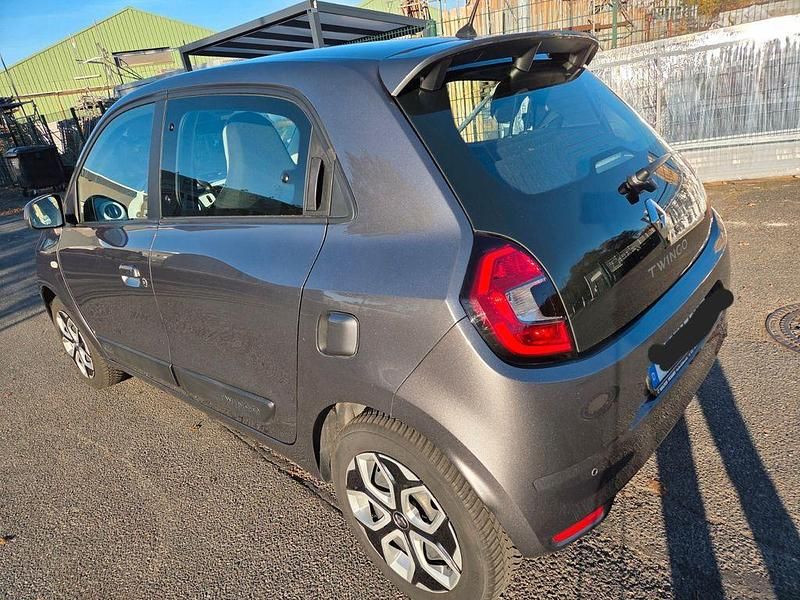 Gebraucht Renault Twingo Intens 73 PS (53 kW) 2019 Grau Kleinwagen