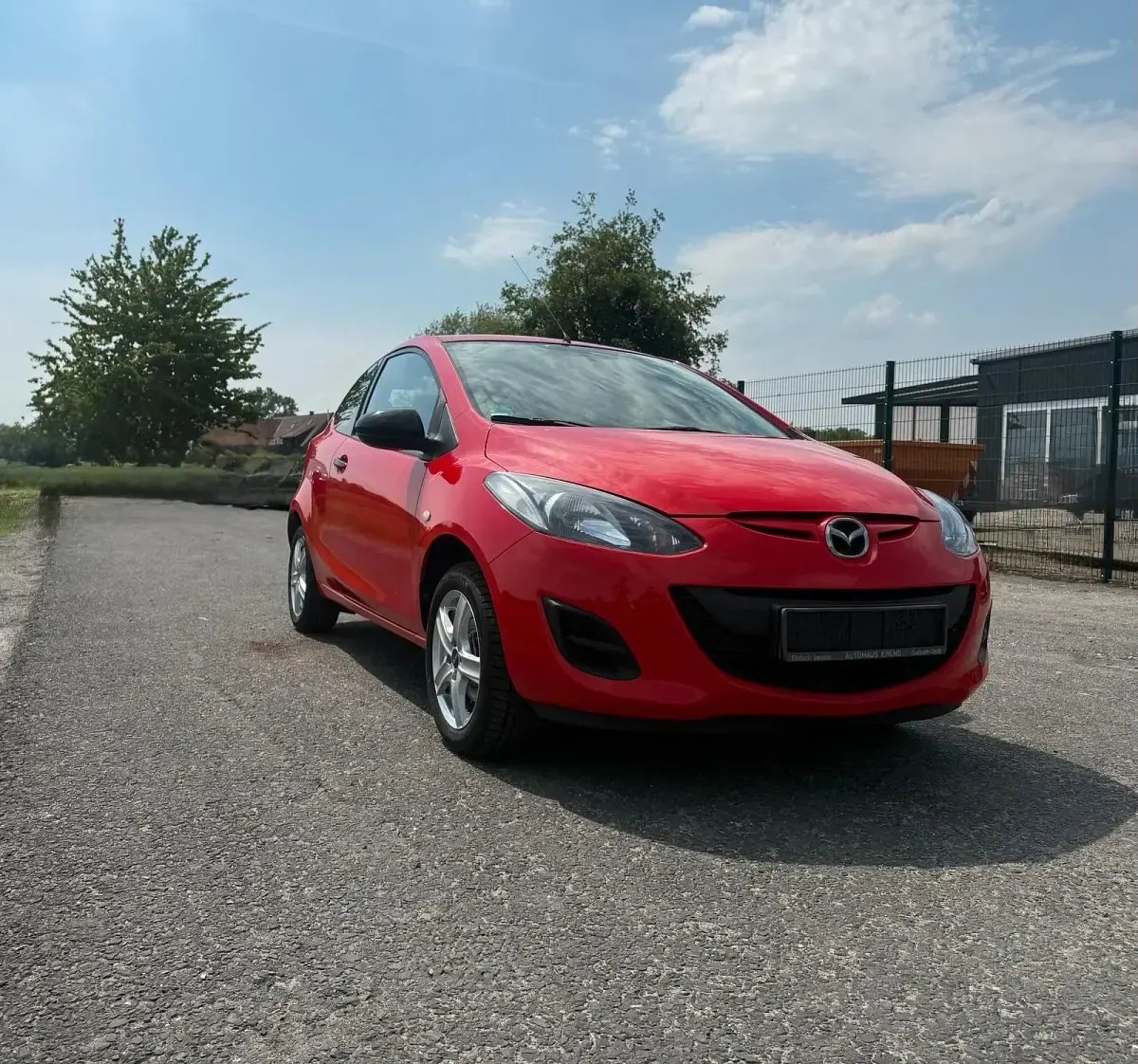 Brugt Mazda 2 75 HK (55 kW) 2012 Rød Hatchback