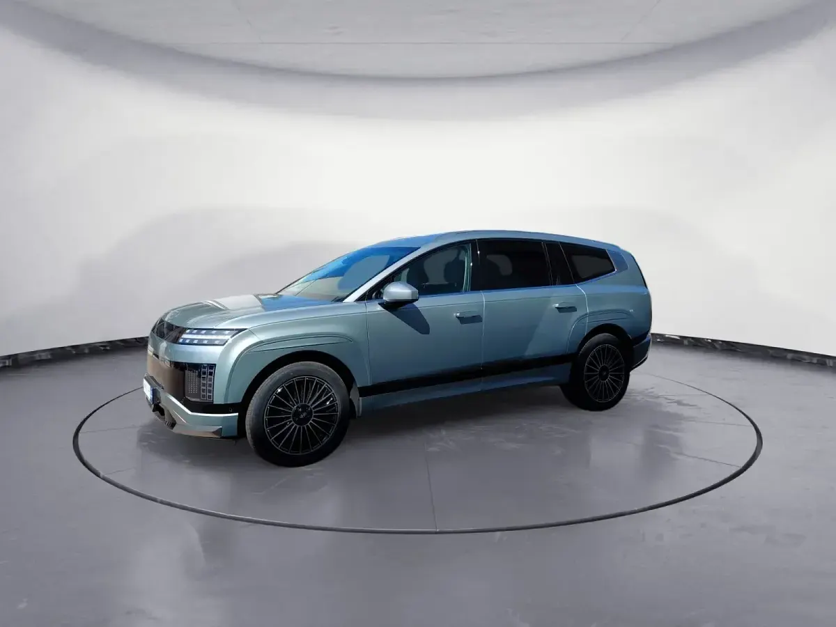 Neu Hyundai Ioniq 9 225 kW (307 PS) 2026 Grau SUV