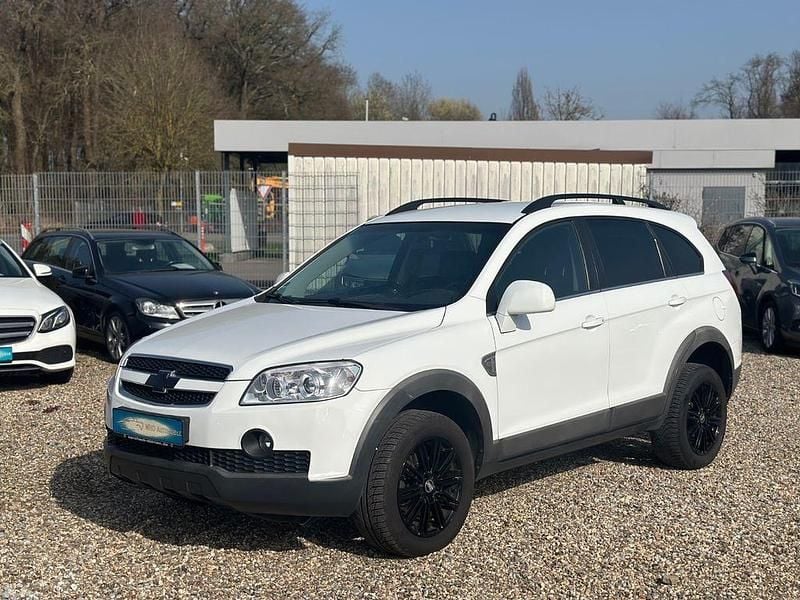 Gebraucht Chevrolet Captiva LS 136 PS (100 kW) 2011 Weiß SUV