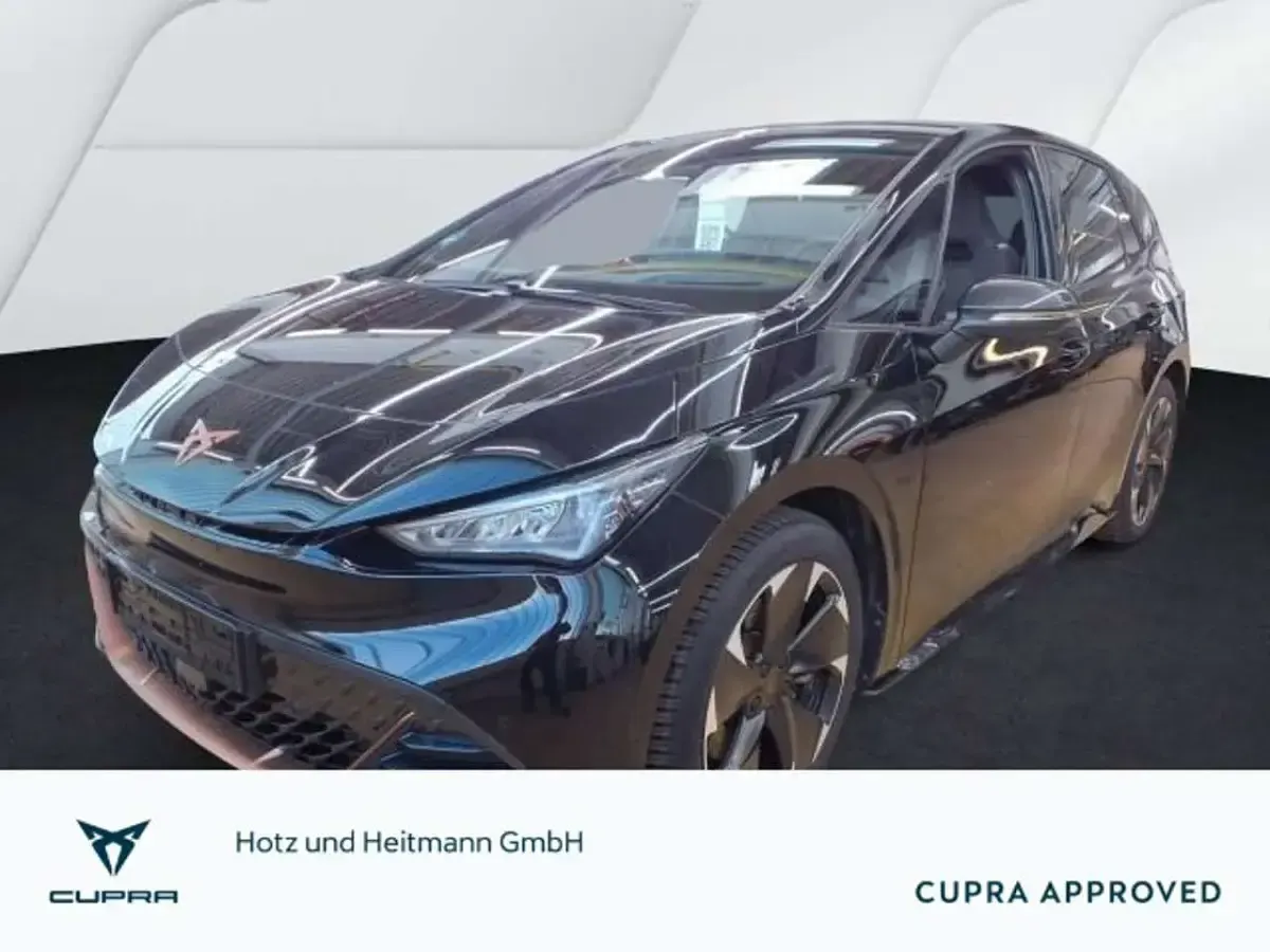Second-hand Cupra Born e-Boost 169 kW (231 CP) 2025 Negru Hatchback