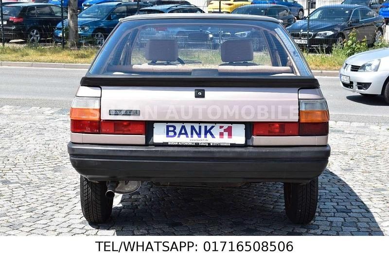Gebraucht Renault R11 54 PS (39 kW) 1986 Gold Kleinwagen