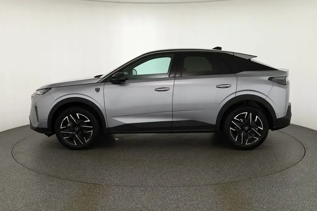 Neu Peugeot 3008 GTi 145 PS (106 kW) 2025 Grau SUV