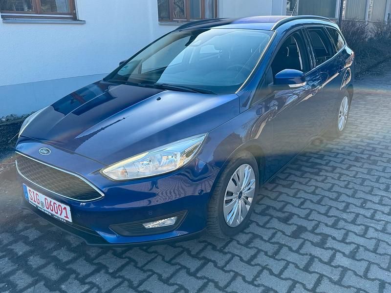 Gebraucht Ford Focus 120 PS (88 kW) 2016 Blau Kombi