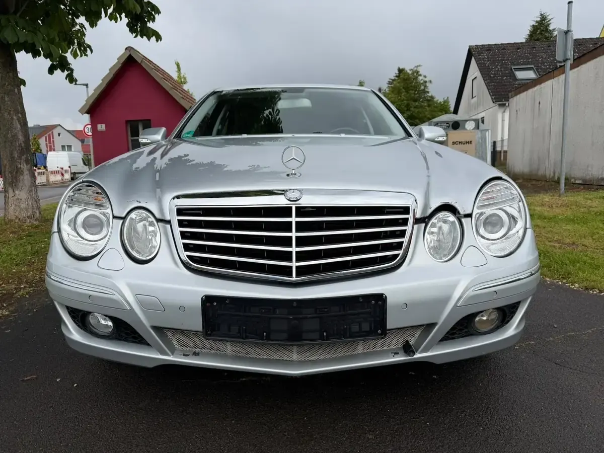 Brugt Mercedes E280 231 HK (169 kW) 2006 Sølv Sedan