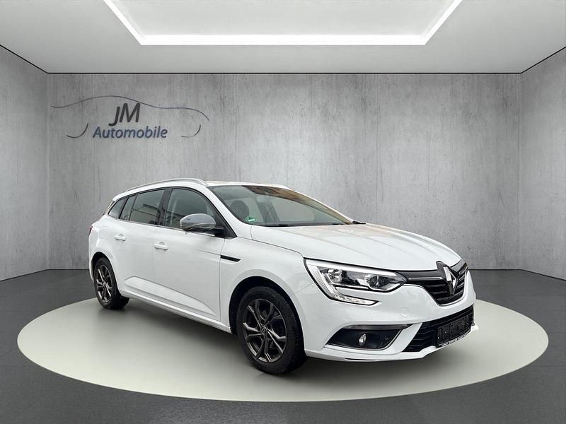 Gletscherweiss Gebraucht 2019 Renault Mégane GrandTour Business Kombi | 9.490 € (Superpreis) - Bild 1/4