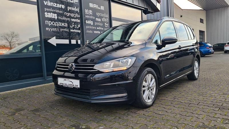 Gebraucht VW Touran Comfortline 150 PS (110 kW) 2022 Schwarz Van / Kleinbus