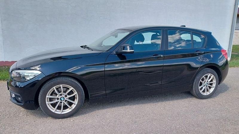 Gebraucht BMW 116 109 PS (80 kW) 2016 Schwarz Kleinwagen