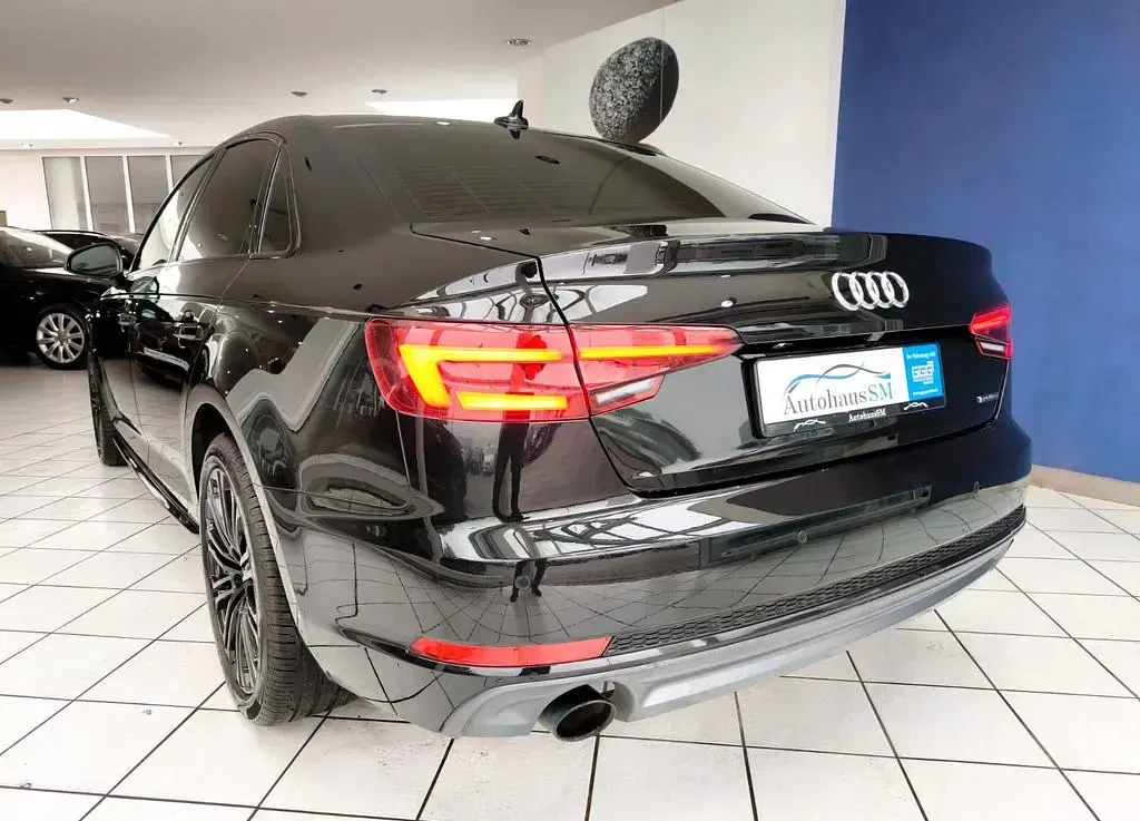 Gebraucht Audi A4 S-Line 252 PS (185 kW) 2018 Mythosschwarz metallic Limousine