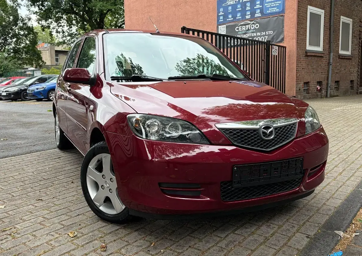 Gebraucht Mazda 2 Active 80 PS (58 kW) 2006 Rot Kleinwagen