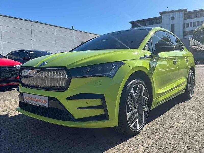 Mamba grün Gebraucht 2023 Skoda Enyaq iV Lounge SUV | 39.950 € (Guter Preis) - Bild 1/3