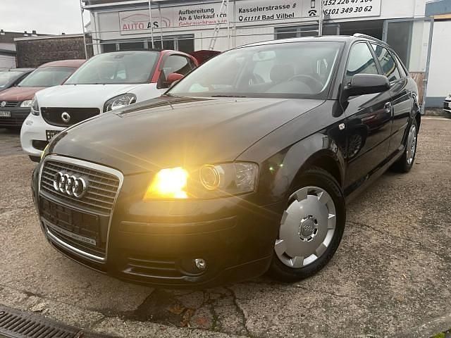 Grau Gebraucht 2006 Audi A3 Sportback Ambition Kleinwagen | 5.990 € (Etwas zu teuer) - Bild 1/4