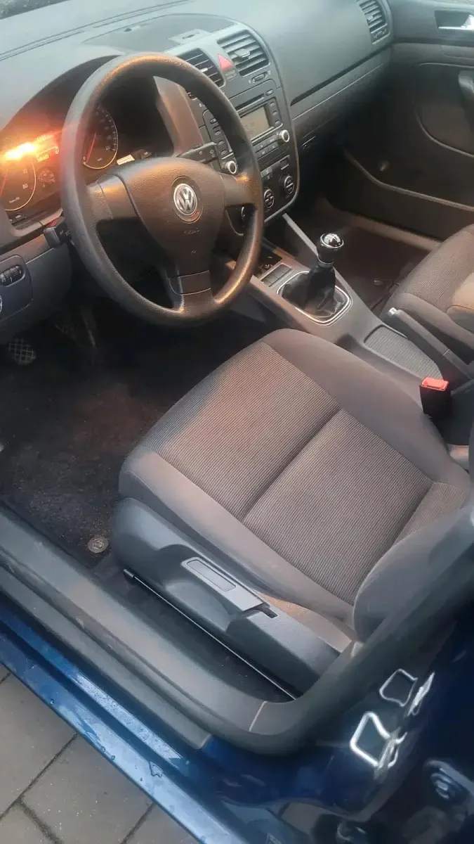 Gebraucht VW Golf IV 2005 Blau Kleinwagen