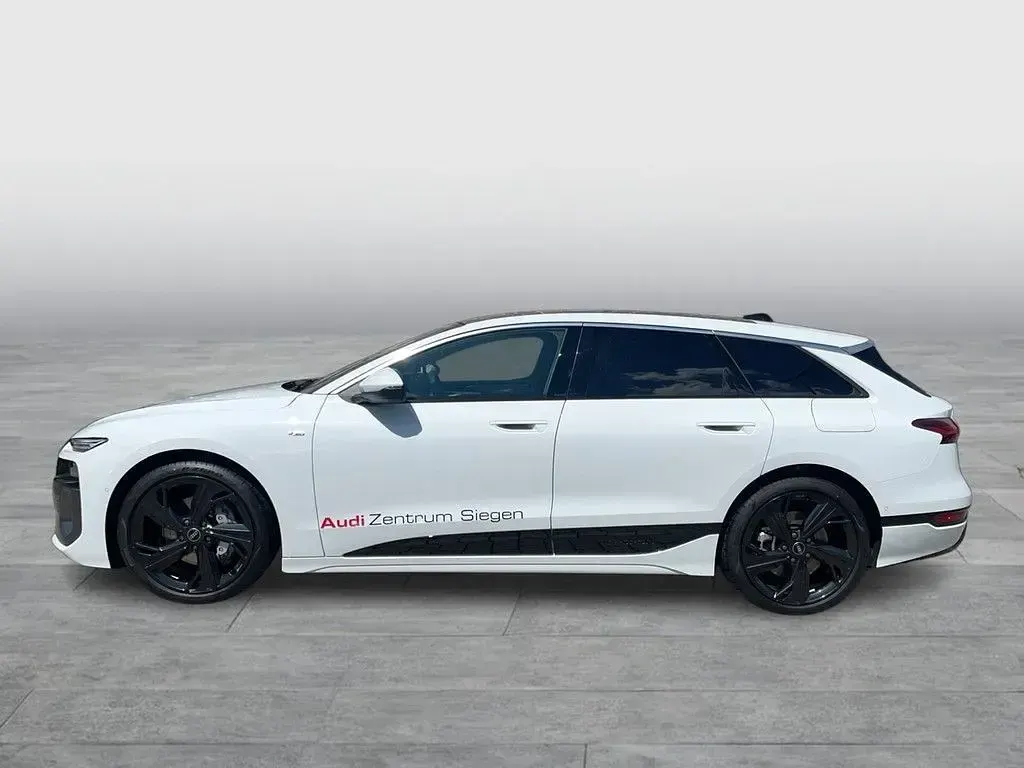 Gebraucht Audi A6 e-tron S-Line 269 kW (367 PS) 2026 Gletscherweiß metallic Kombi