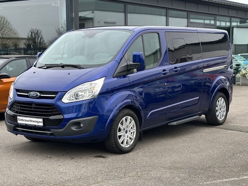 Blau Gebraucht 2017 Ford Transit Tourneo Titanium Van / Kleinbus | 24.980 € - Bild 1/4