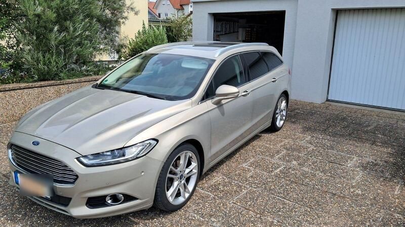 Grau Gebraucht 2015 Ford Mondeo Titanium Kombi | 9.600 € (Fairer Preis) - Bild 1/4