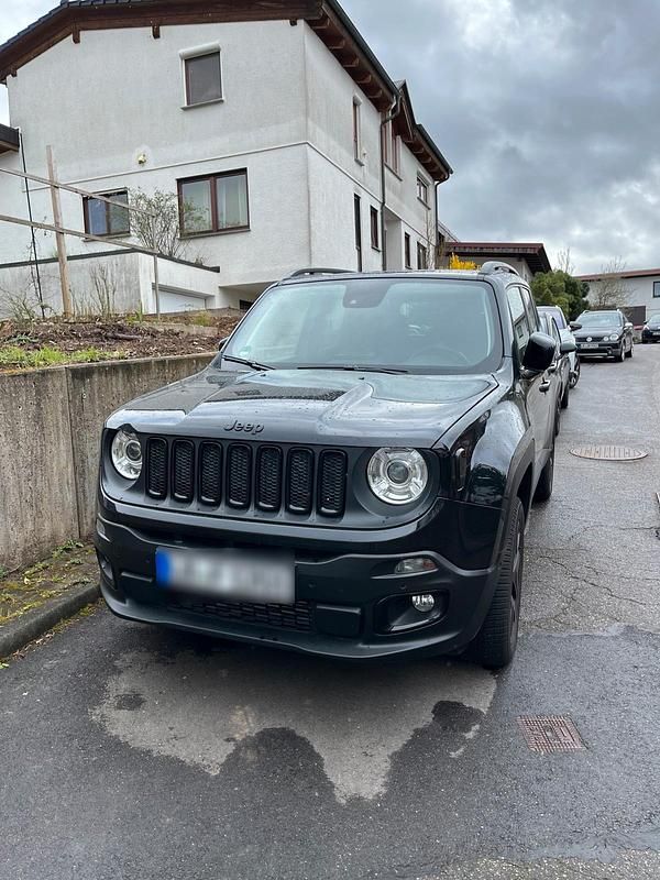 Gebraucht Jeep Renegade 179 PS (131 kW) 2018 Schwarz SUV