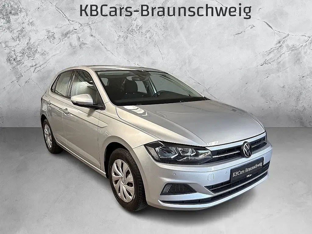 Gebraucht VW Polo 95 PS (69 kW) 2021 Silber Kleinwagen