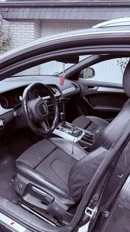 Gebraucht Audi A4 S-Line 160 PS (117 kW) 2009 Grau Kombi
