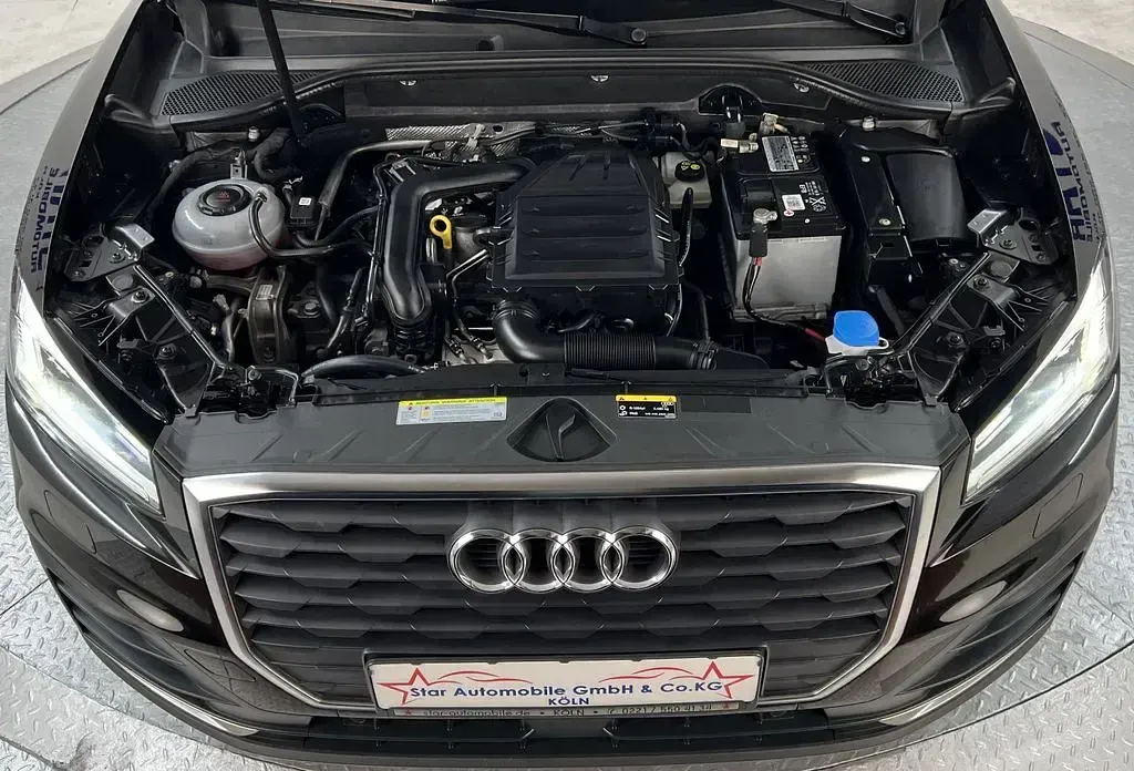 Gebraucht Audi Q2 Advanced 116 PS (85 kW) 2020 Schwarz SUV