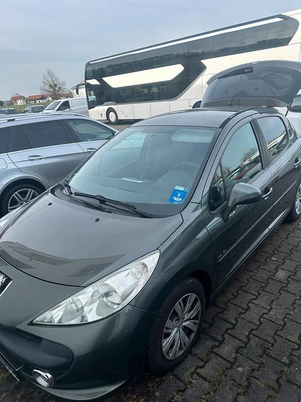 Gebraucht 2007 Peugeot 207 Kleinwagen | 2.700 € (Etwas zu teuer) - Bild 1/2