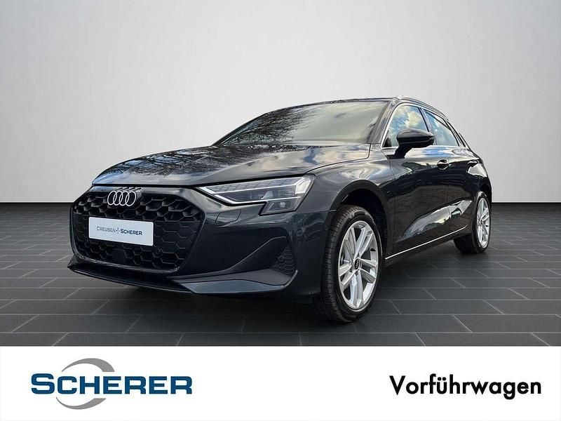 Manhattangrau metallic Gebraucht 2026 Audi A3 Advanced Limousine | 32.490 € (Superpreis) - Bild 1/4