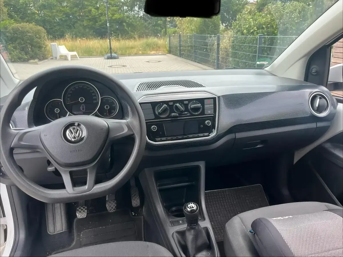 Gebraucht VW up! 60 PS (44 kW) 2018 Weiß Kleinwagen
