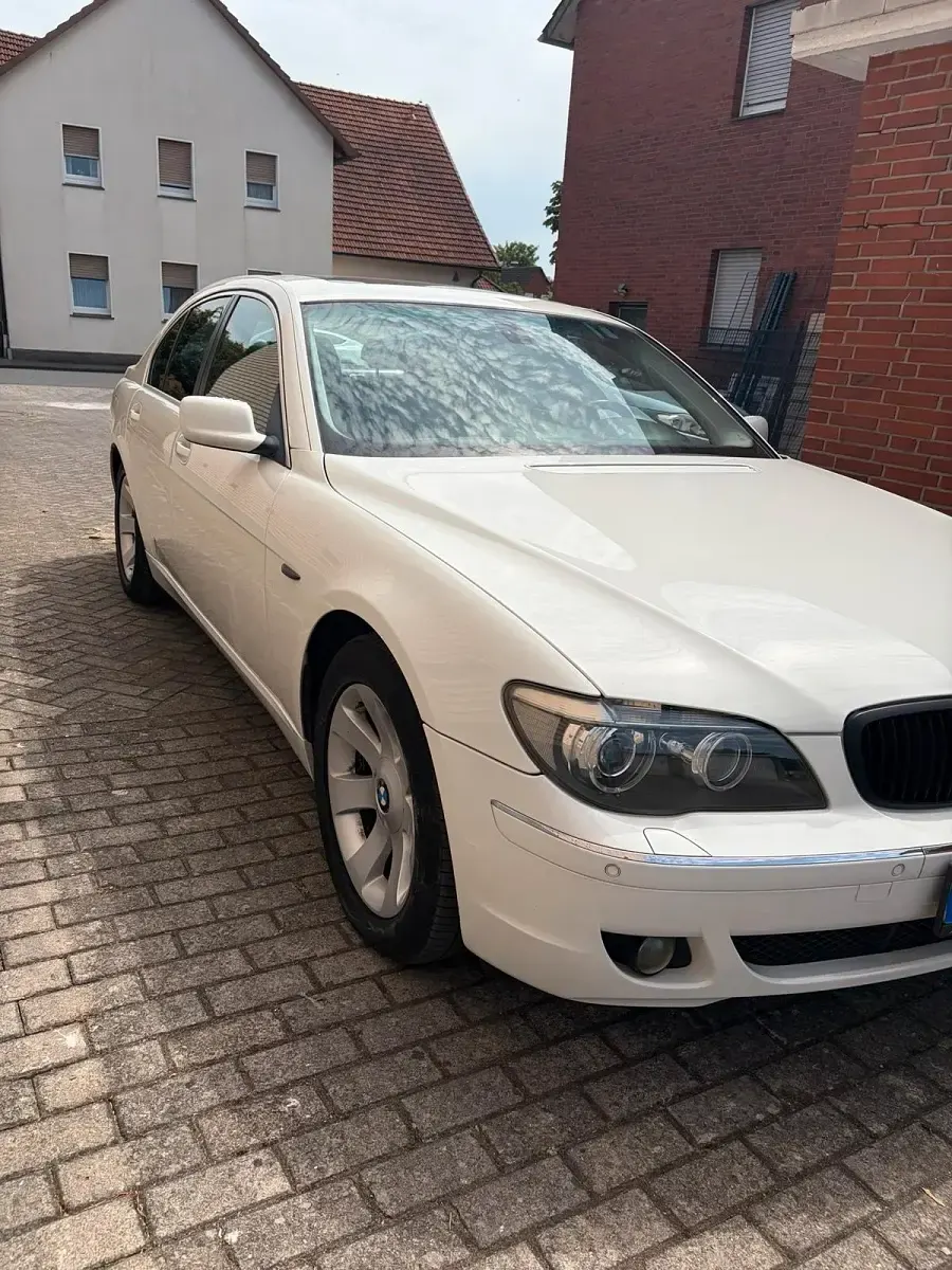 Gebraucht BMW 740 305 PS (224 kW) 2006 Limousine