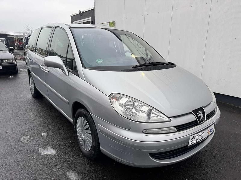 Gebraucht Peugeot 807 Tendance 128 PS (94 kW) 2006 Lackierung aluminiumgrau/meta Van / Kleinbus