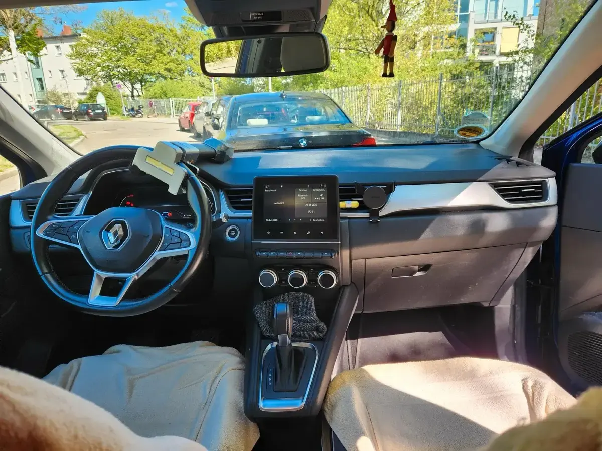 Second-hand Renault Captur 131 CP (96 kW) 2020 Albastru SUV